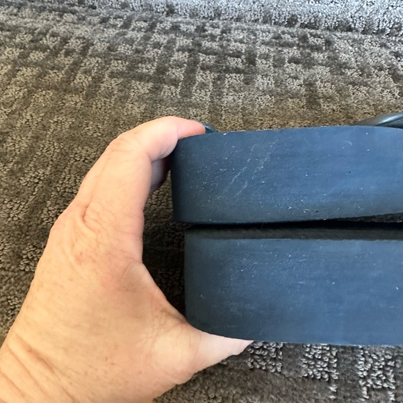 Tory Burch flip flops - Picture 9 of 9